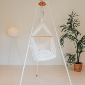 Leje Slyngevugge Premium- Stativ med Balance Vuggemotor | Mor Og Børn