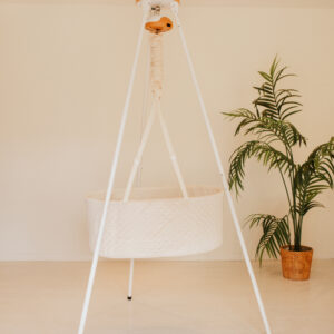 Leje Oval vugge - Stativ med Balance Vuggemotor | Mor Og Børn