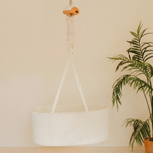 Leje Oval vugge - Loftophæng med Balance Vuggemotor | Mor Og Børn